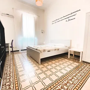 liola-home-17-via-tripoli.palermohotels.org/
