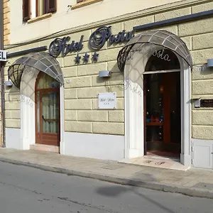 Posta 3*, Cecina (Livorno) Italien
